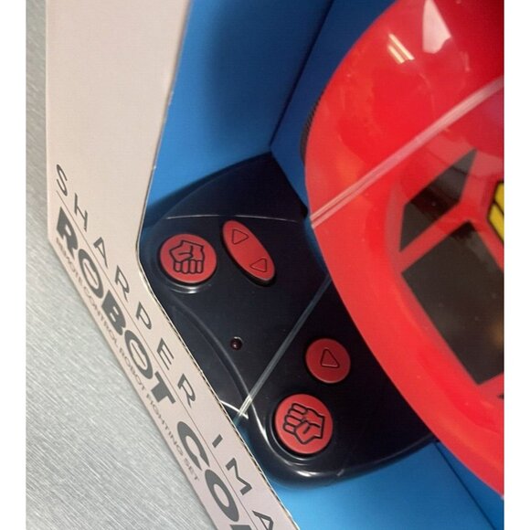 SHARPER IMAGE RC Robot Combat White & Red 2 Players - Picture 5 of 15